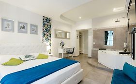 Aeterna Suites Collection
